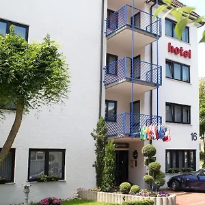 Astoria Am Urachplatz *** Στουτγκάρδη